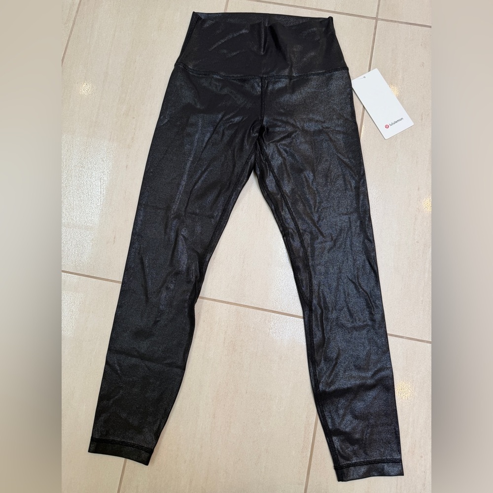 NWT Lululemon Align High Rise Pant 25” in Black Shine in size 6